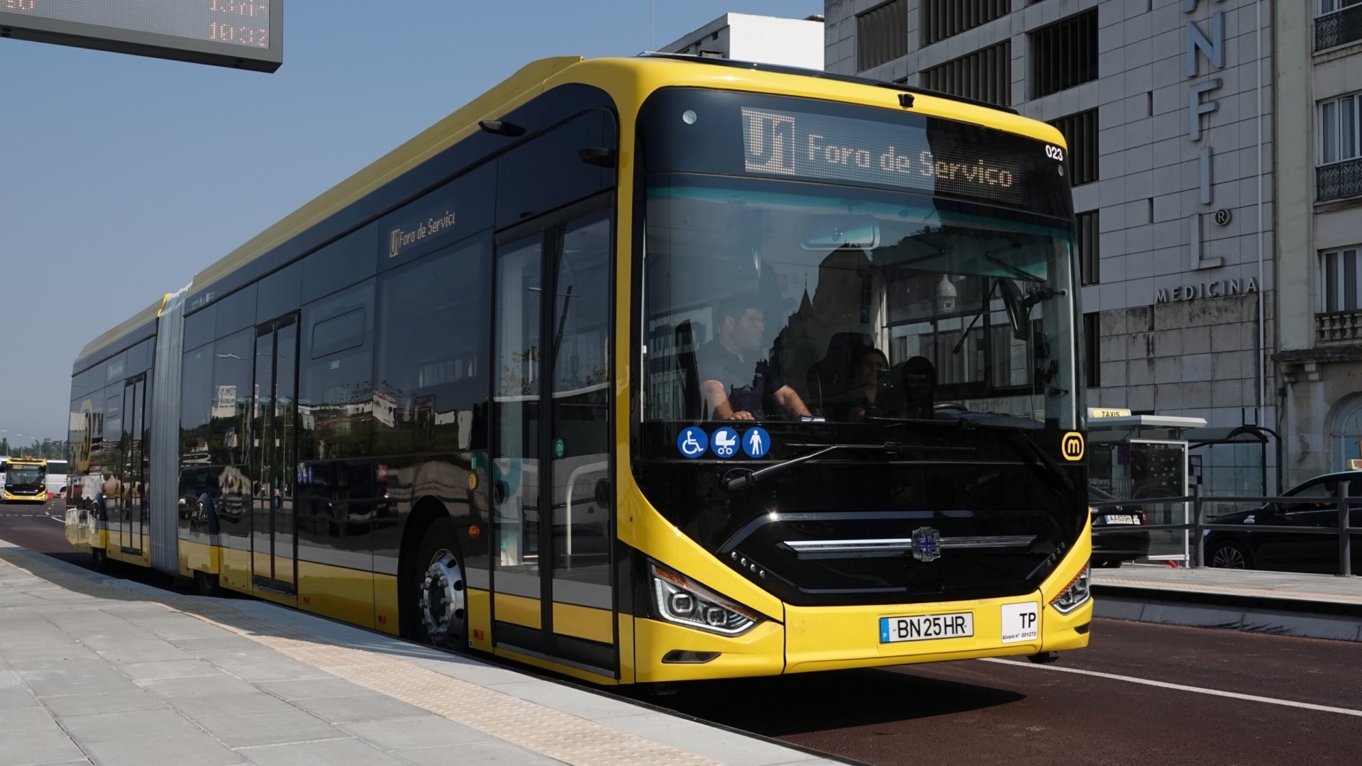 Metro Mondego suspende serviço no troço suburbano por 15 dias por razões de segurança