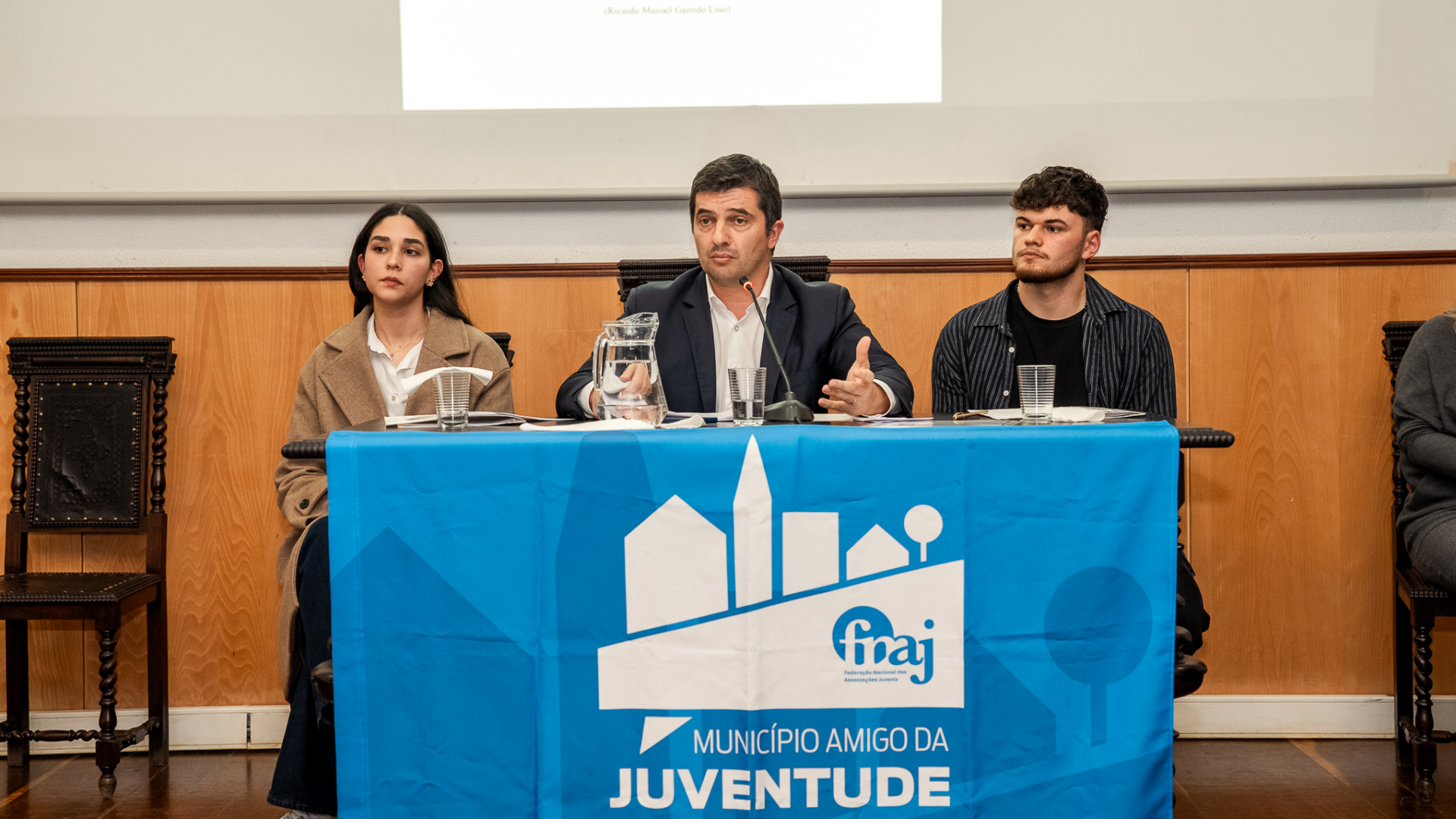 Conselho Municipal da Juventude de Coimbra toma posse e elege novos órgãos para o mandato 2025–2029