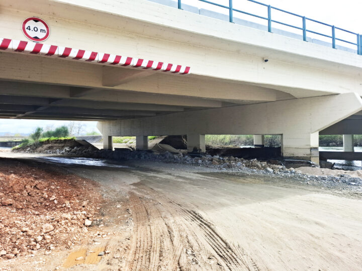 Dique_ Viaduto da A1