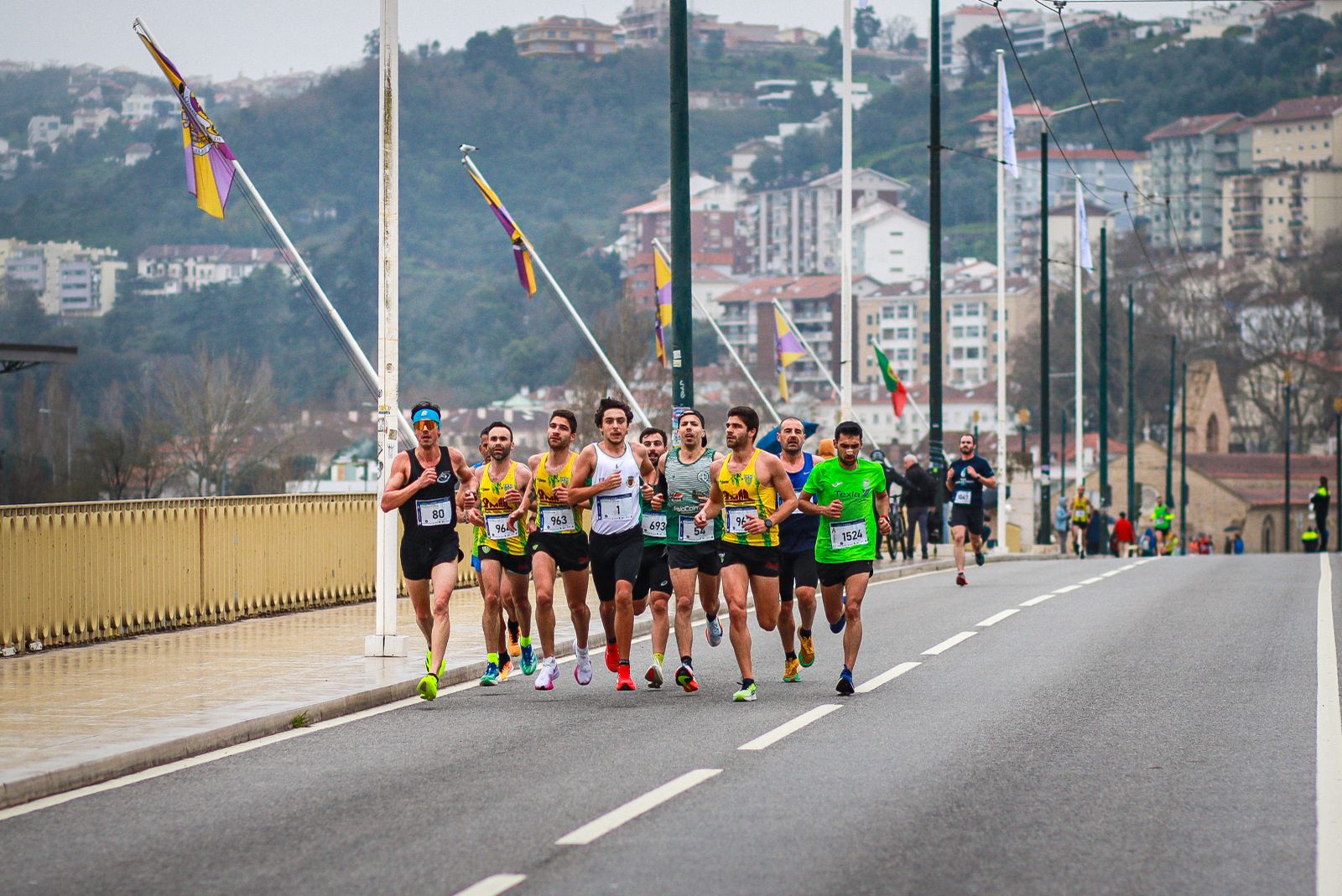 Corrida 4 Estações une margens do rio e condiciona trânsito e SMTUC