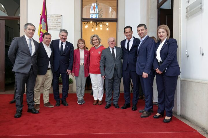 Receção e assinatura de protocolo com a FPF 1 (Personalizar)