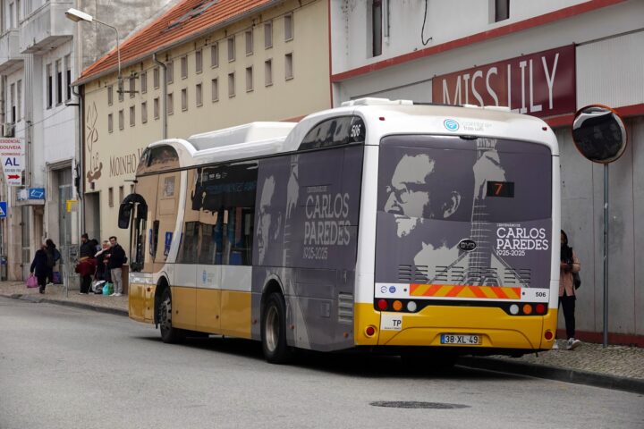 Autocarro SMTUC Carlos Paredes