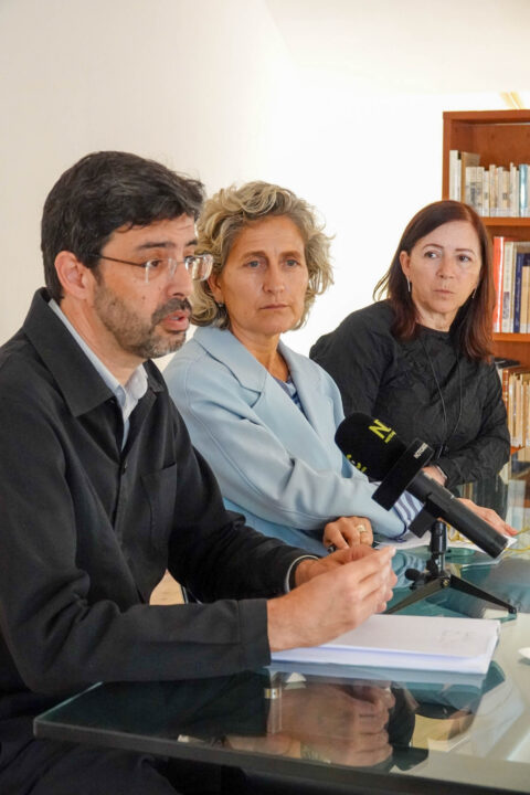 CI de apresentação da nova curadoria do CACC (25)