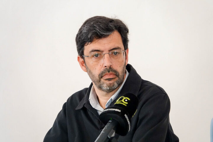 CI de apresentação da nova curadoria do CACC (6)