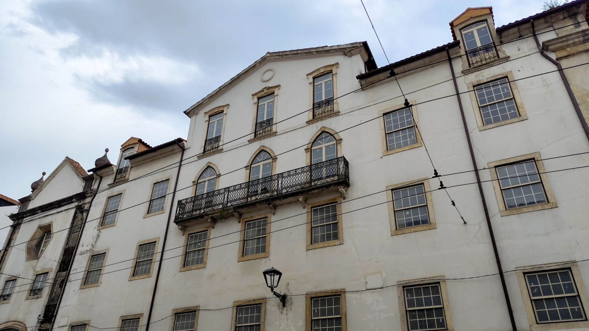 Câmara de Coimbra vai comprar Colégio de São Boaventura na Rua da Sofia