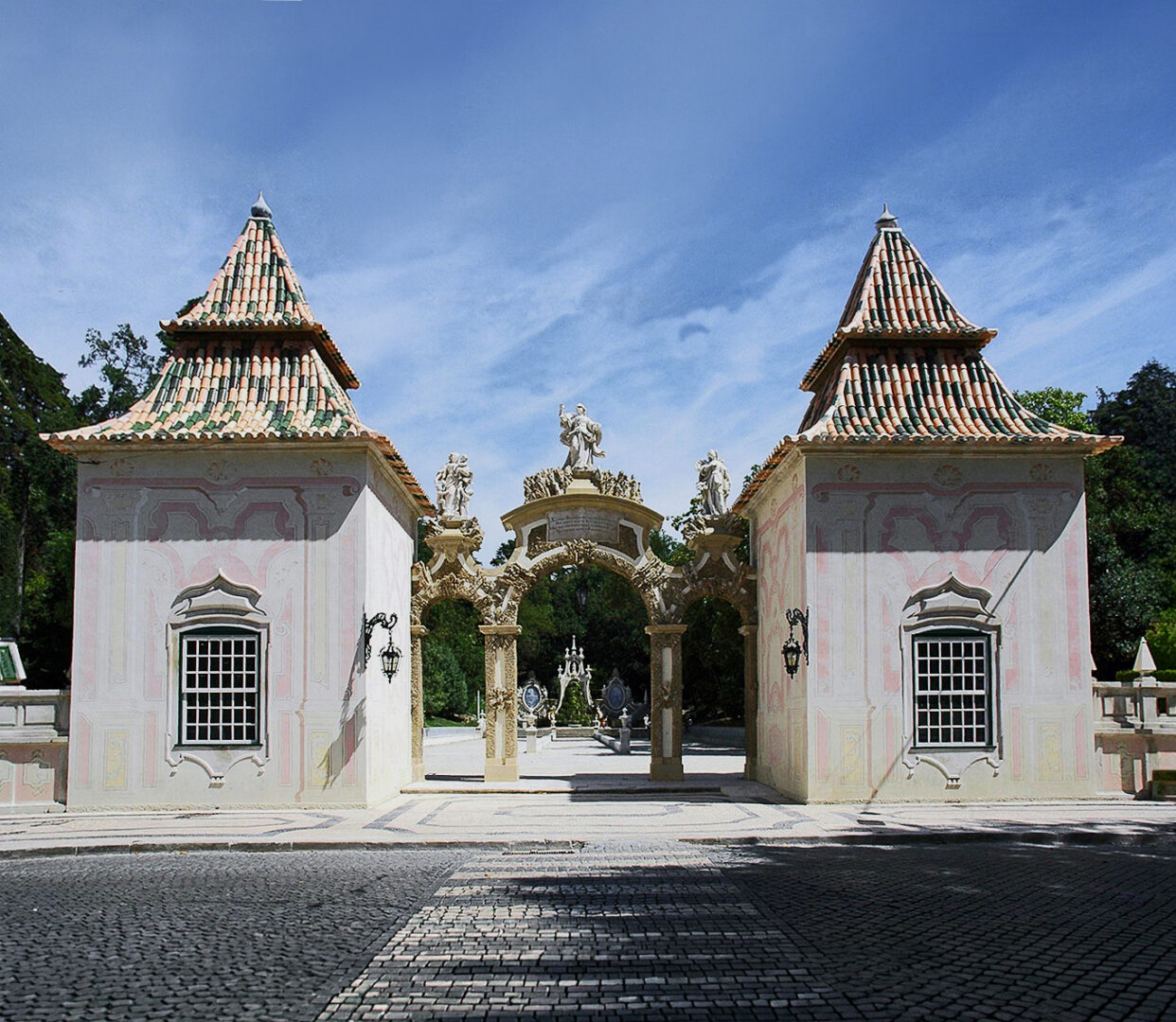 Coimbra assinala Dia Internacional dos Monumentos com visitas aos Torreões do Jardim da Sereia