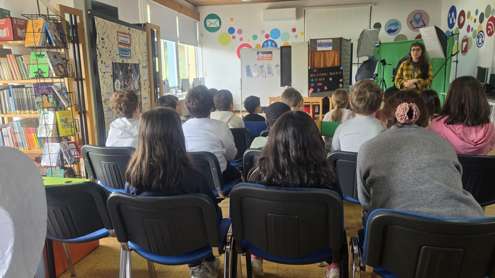 Ações sobre cyberviolência e igualdade arrancam na EB2,3 Martim de Freitas