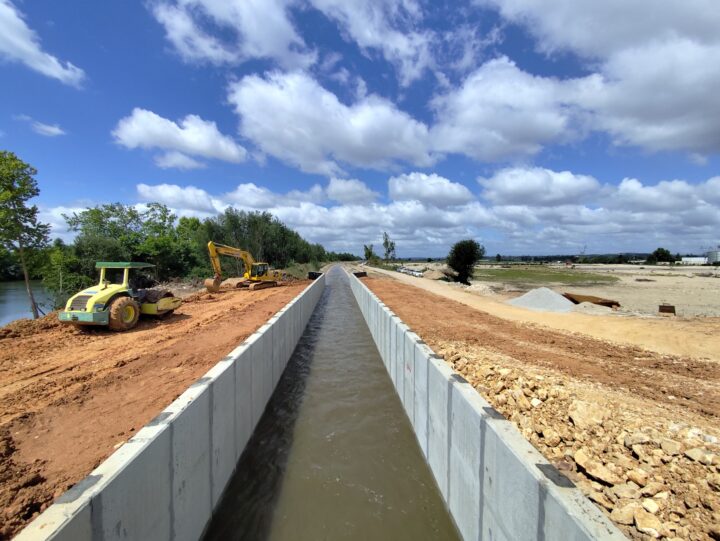02. Visita á obra de reconstrução do dique (10)