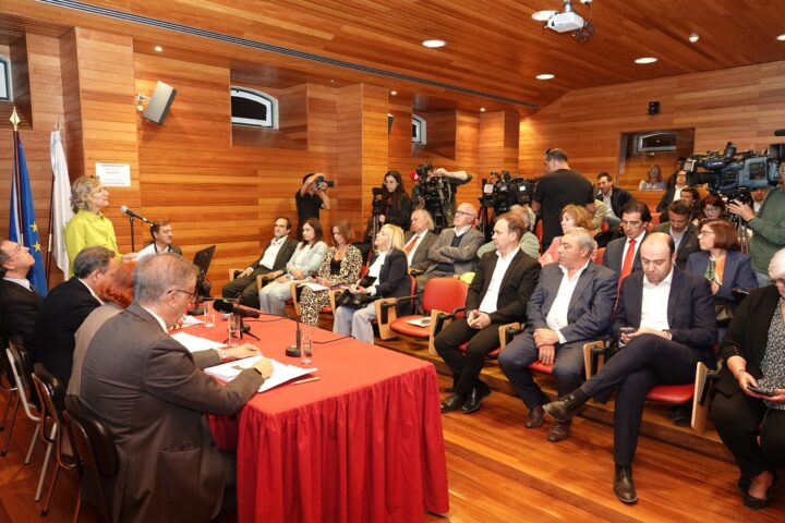 03. Cerimónia de entrega do Relatório da OE (5)
