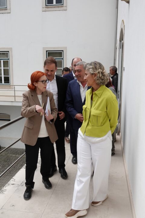 03. Cerimónia de entrega do Relatório da OE (7)