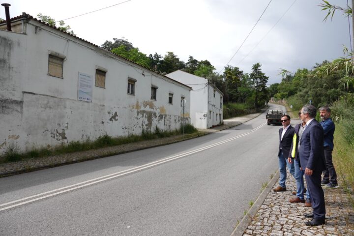 Consignação da Empreitada conceção-construção ”1º Direito (54)