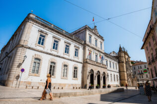 Coimbra vai ceder espaço municipal ao CASA para instalação de Banco de Recursos