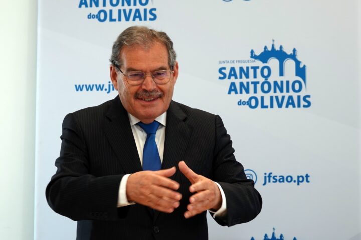 Escritura Constituição Direito de Superfície 8 (Personalizar)