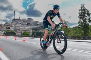 Triatlo de Coimbra condiciona trânsito e SMTUC no próximo domingo