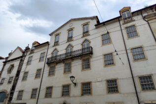 CM de Coimbra avança na revitalização da Rua da Sofia com aquisição do antigo Colégio de São Boaventura