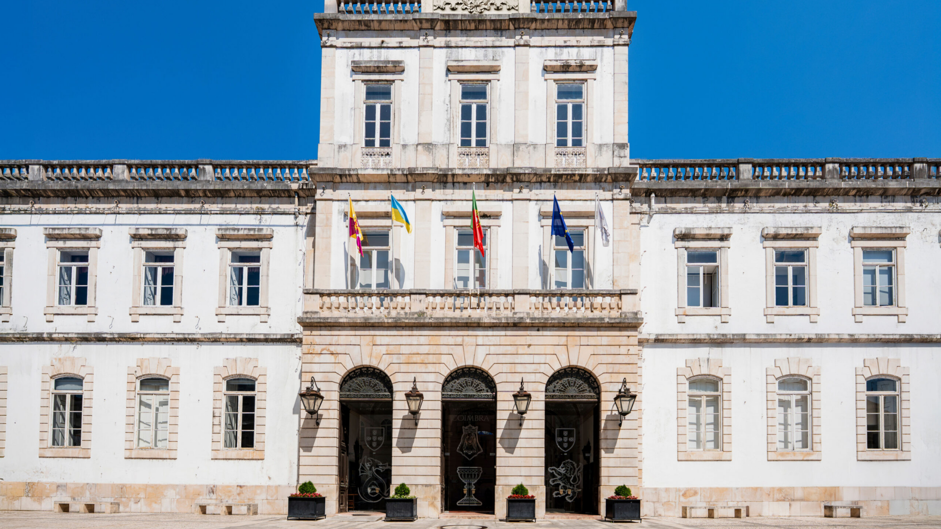 Câmara de Coimbra apoia freguesias para realização de obras em mais de um milhão de euros