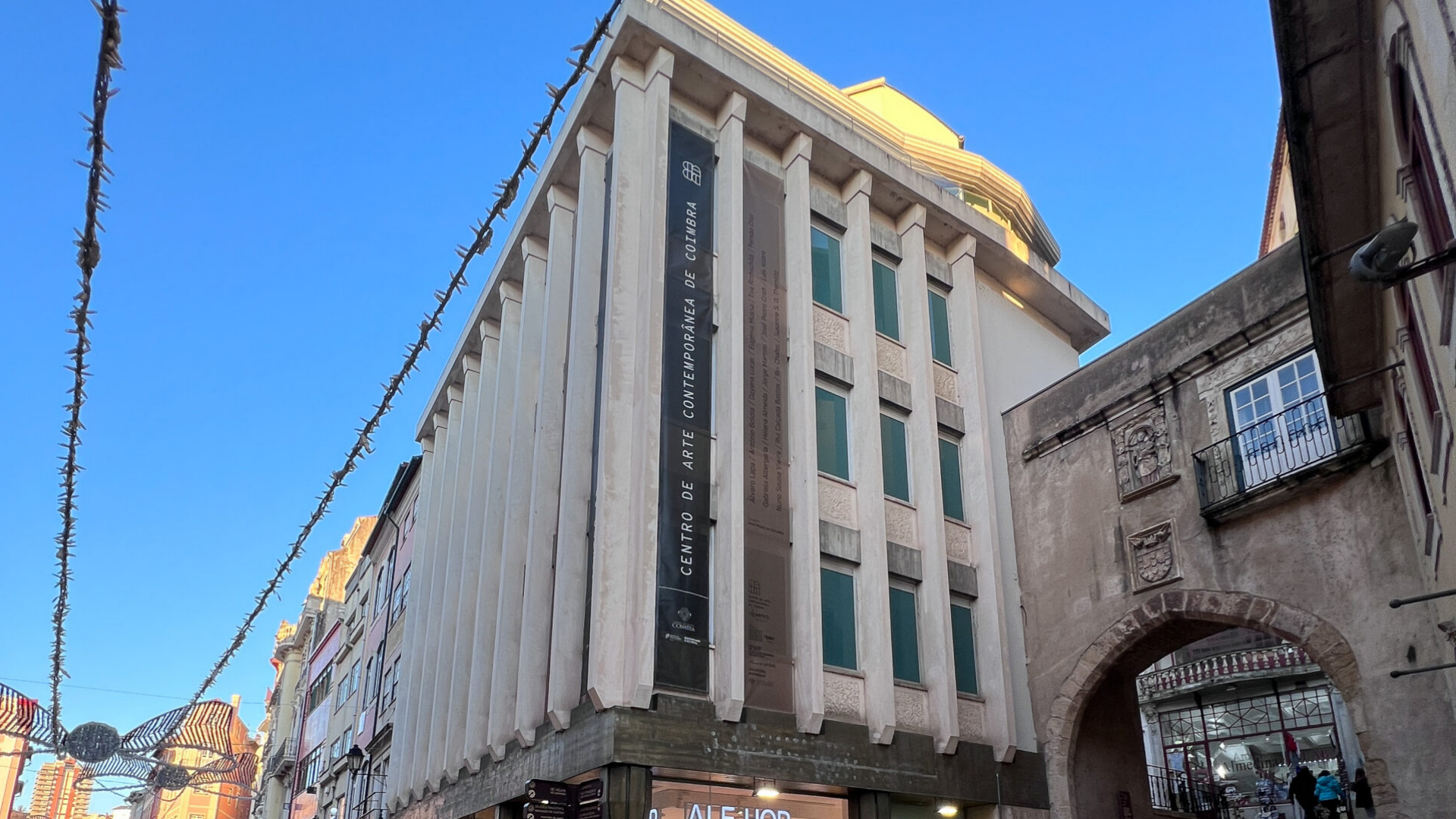 Exposição “Pares Ímpares I” dá início à parceria entre o CACC e a Fundação Arpad Szenes – Vieira da Silva