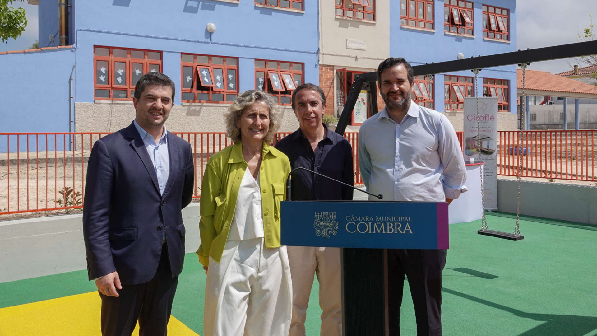 Adémia ganha novo parque infantil no Dia Mundial da Criança