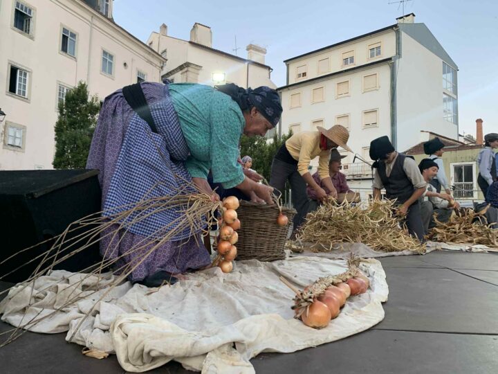 Feira das Cebolas - Arquivo CM de Coimbra (1)
