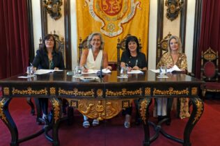 Coimbra lança primeira Assembleia Cidadã e dedica debate inicial à retenção de jovens