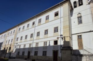 Câmara prepara parceria com Universidade de Coimbra para reabilitar espaços do Quartel da Graça