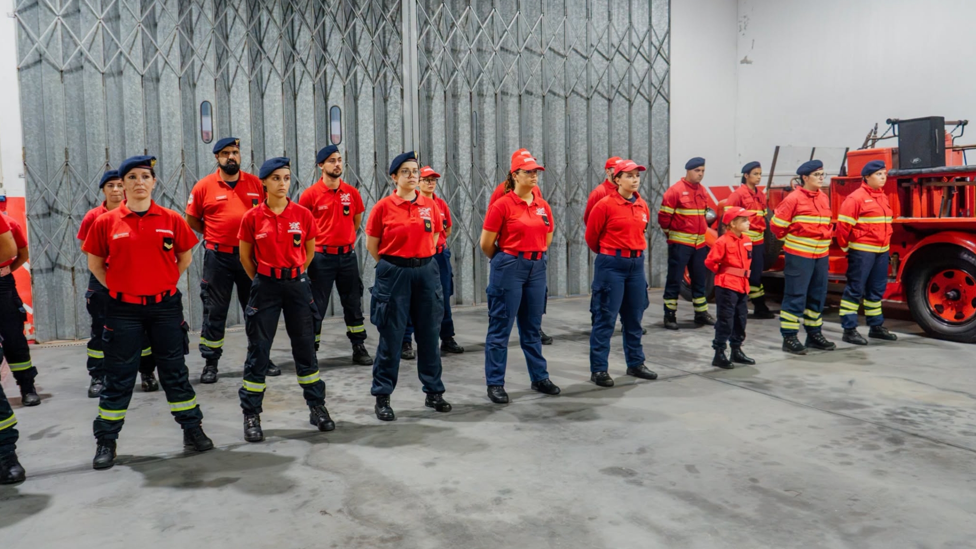 Câmara de Coimbra apoia associações de bombeiros voluntários do concelho com 150 mil euros